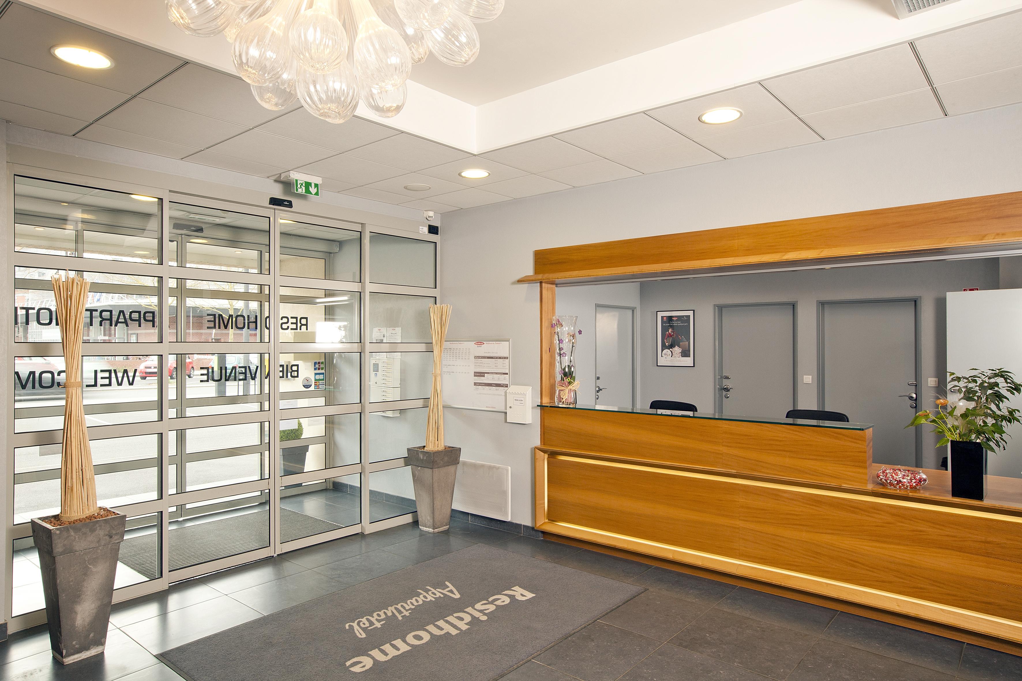 Residhome Du Theatre Valenciennes Eksteriør bilde
